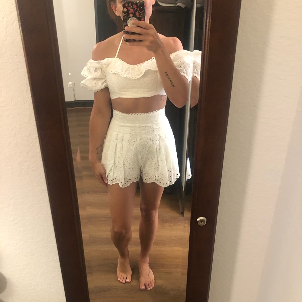 White 2 piece Set